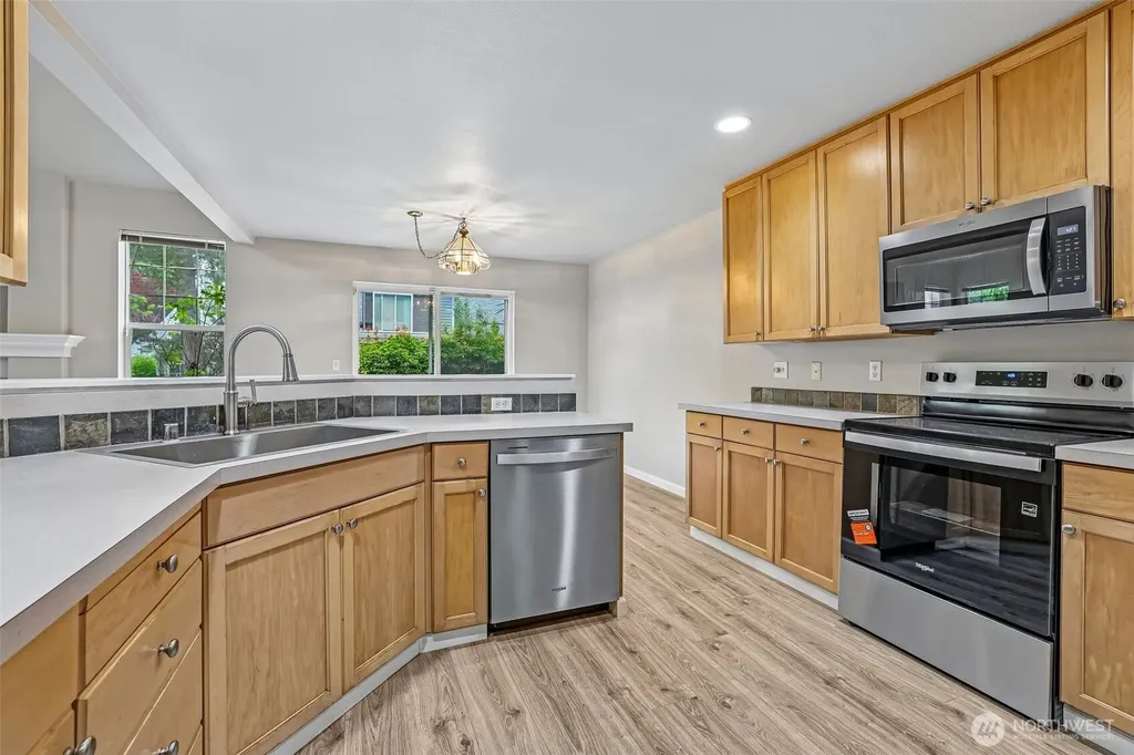 19107 110th Place SE Renton WA 98055