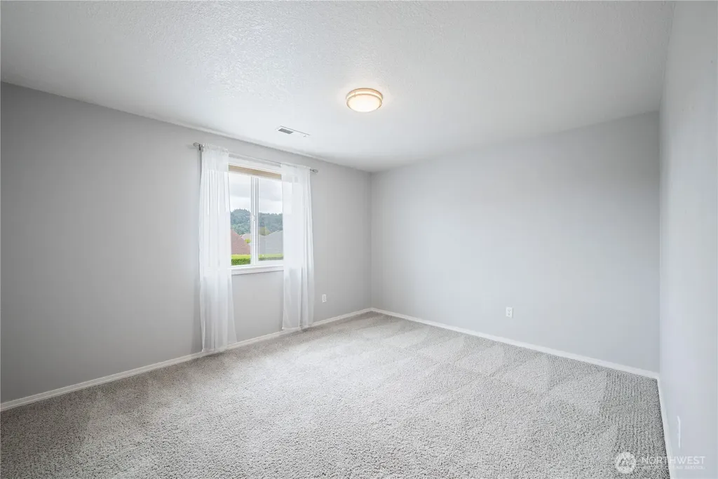3721 Gracie Place Longview WA 98632