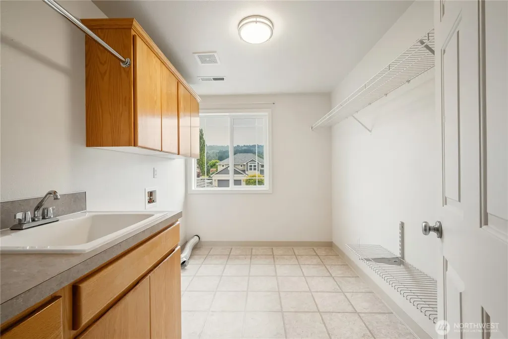 3721 Gracie Place Longview WA 98632