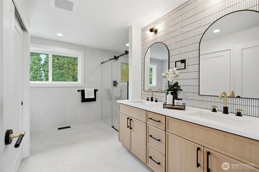 2330 171st Place SE Bothell WA 98012