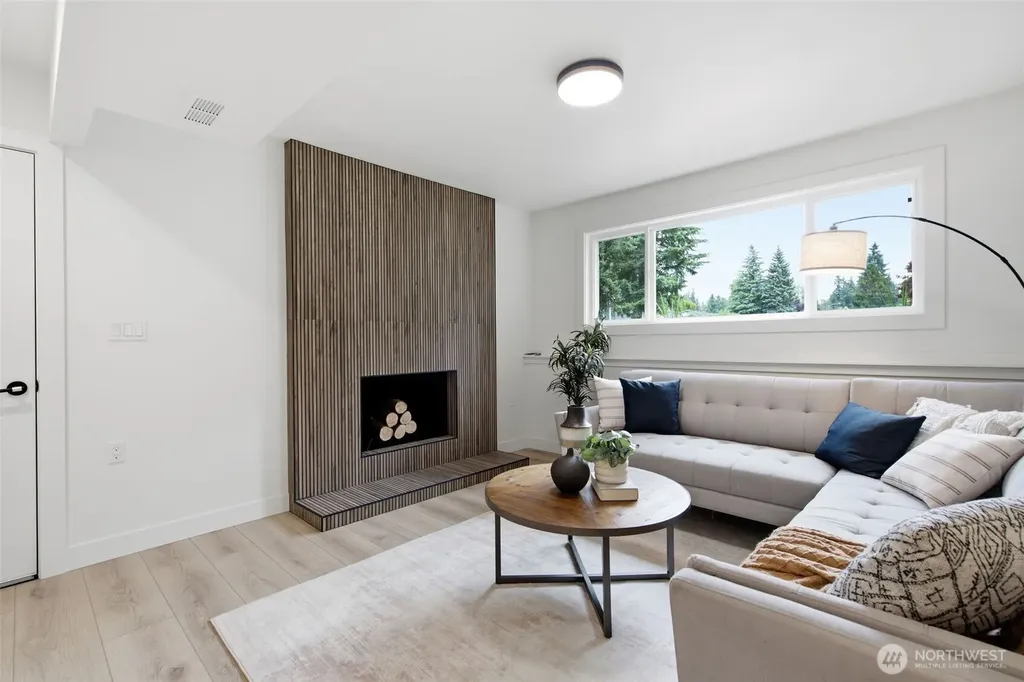 2330 171st Place SE Bothell WA 98012