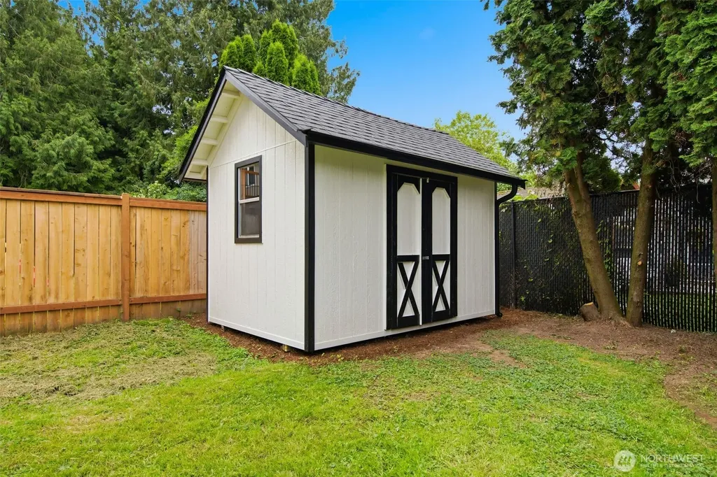 2330 171st Place SE Bothell WA 98012