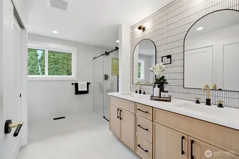 2330 171st Place SE Bothell WA 98012