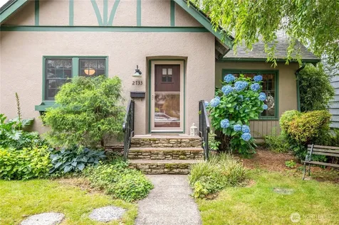 2733 Fir Street Longview WA 98632