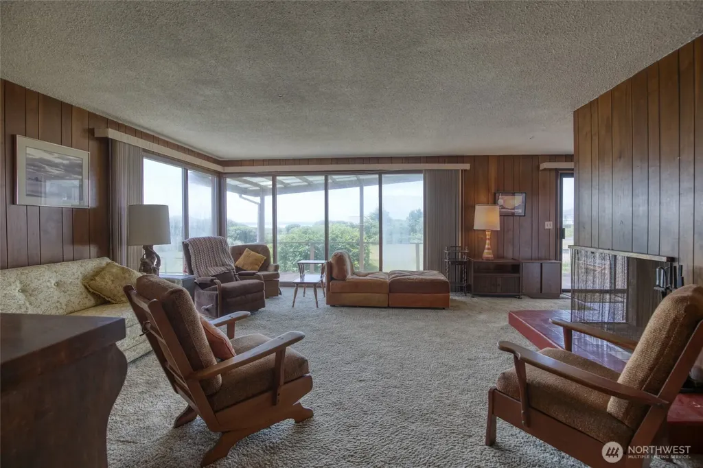 30 Second Street S Pacific Beach WA 98571