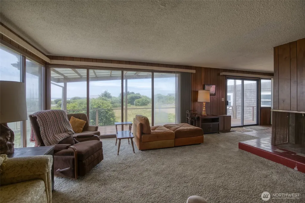 30 Second Street S Pacific Beach WA 98571