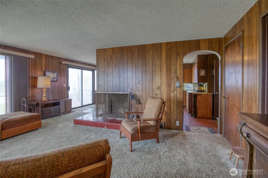 30 Second Street S Pacific Beach WA 98571