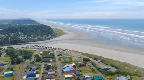 30 Second Street S Pacific Beach WA 98571