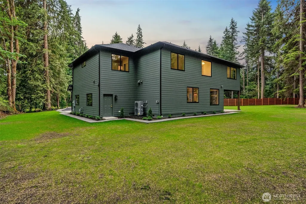 22714 133rd Avenue SE Snohomish WA 98296