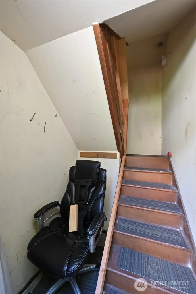 2636 22nd Avenue W Seattle WA 98199