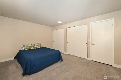 2636 22nd Avenue W Seattle WA 98199