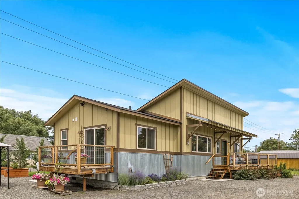 308 W 1st Avenue Kittitas WA 98934