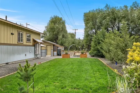 308 W 1st Avenue Kittitas WA 98934