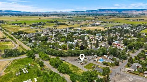 308 W 1st Avenue Kittitas WA 98934