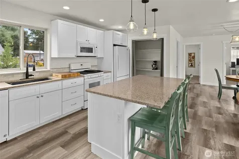 308 W 1st Avenue Kittitas WA 98934
