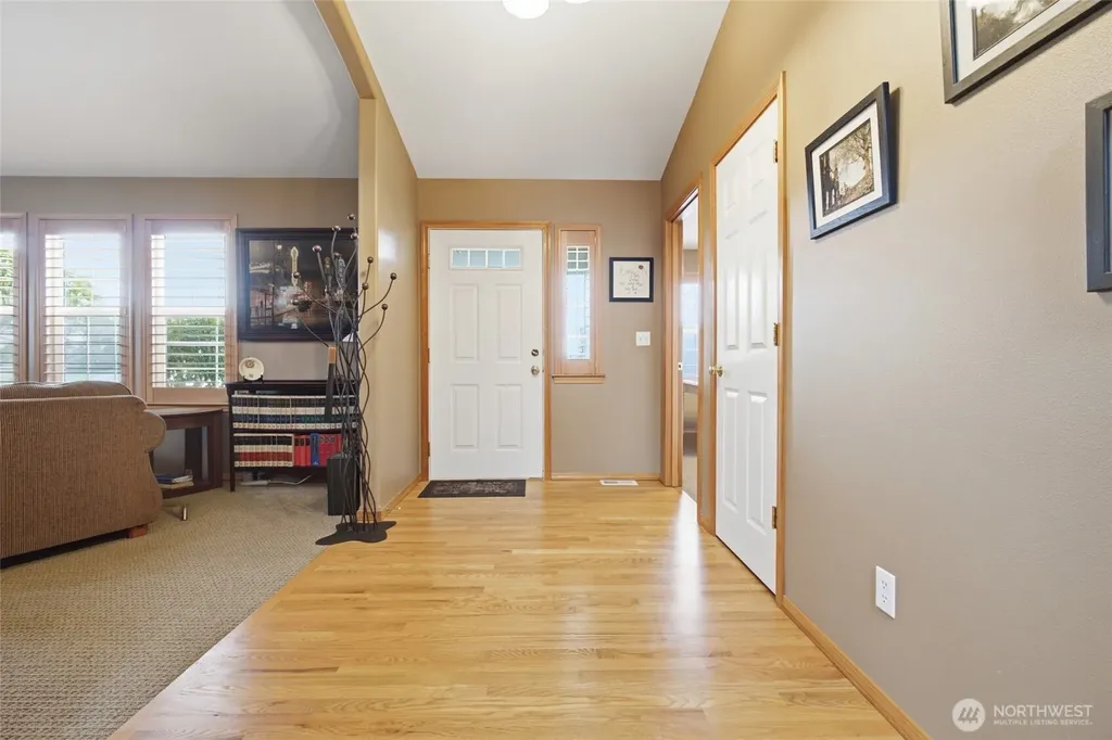 8013 283rd Street NW Stanwood WA 98292