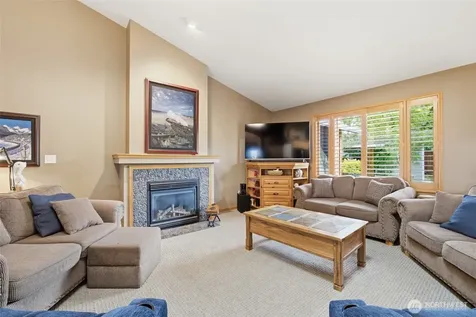 8013 283rd Street NW Stanwood WA 98292