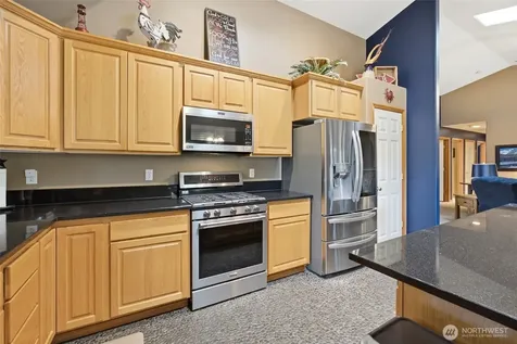 8013 283rd Street NW Stanwood WA 98292