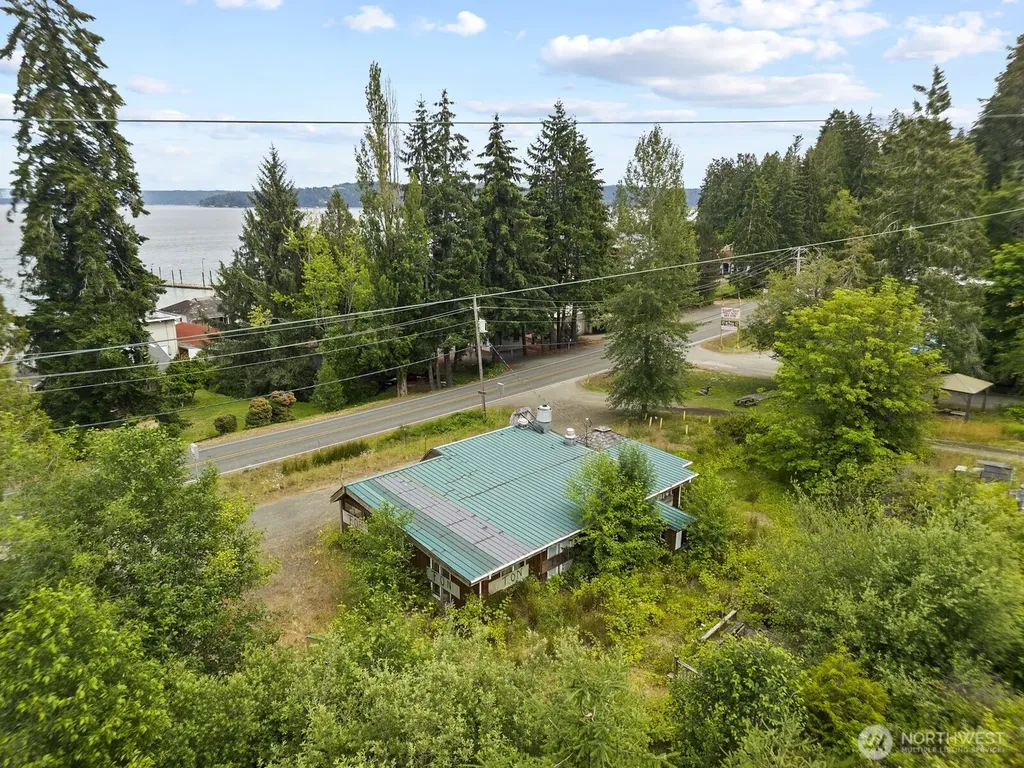 21391 N Us Highway 101 Shelton WA 98584