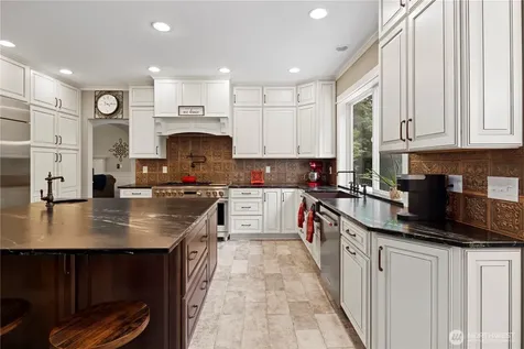 17313 187th Place SE Renton WA 98058