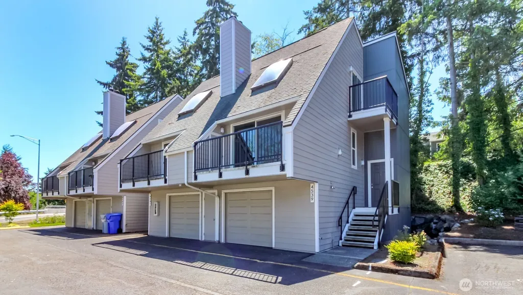4539 S 248th Place Kent WA 98032
