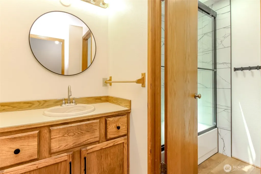 4539 S 248th Place Kent WA 98032