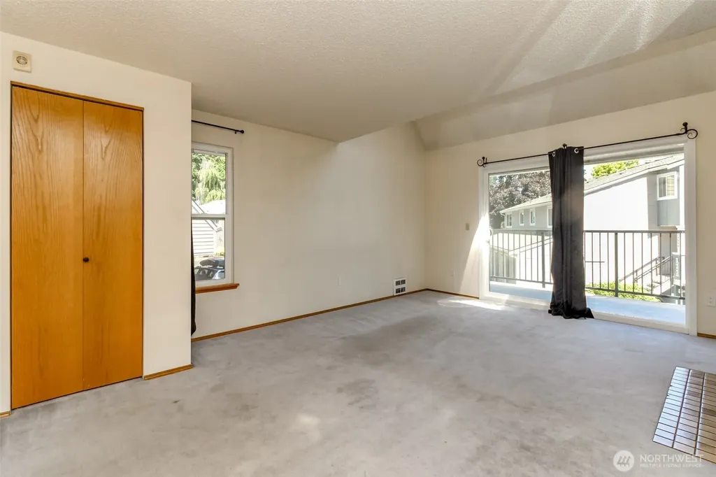 4539 S 248th Place Kent WA 98032