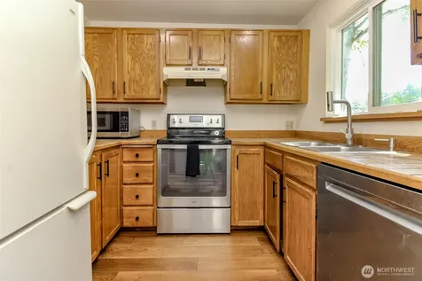 4539 S 248th Place Kent WA 98032
