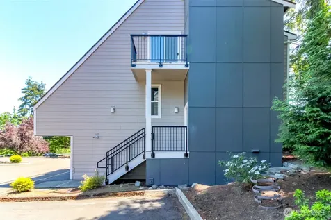 4539 S 248th Place Kent WA 98032