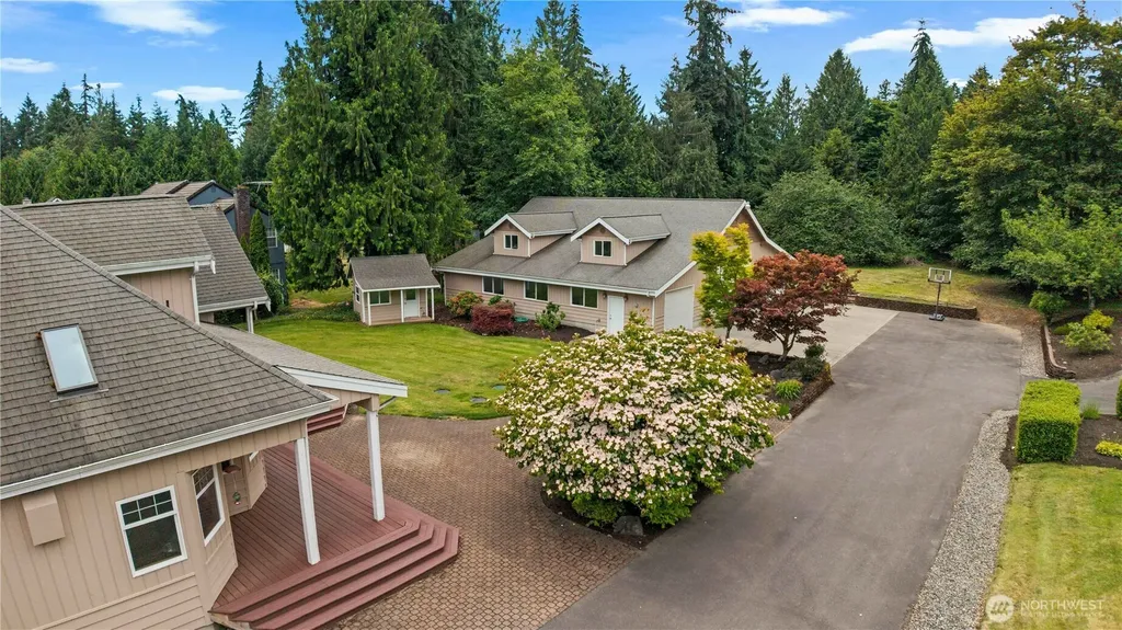 2110 43rd Street SE Puyallup WA 98372