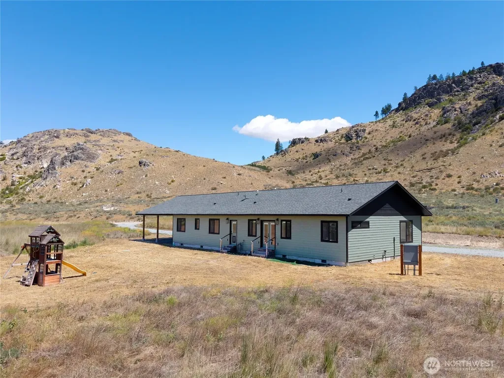 701 North Star Brewster WA 98812
