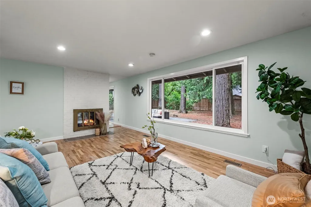 14417 119th Place NE Kirkland WA 98034