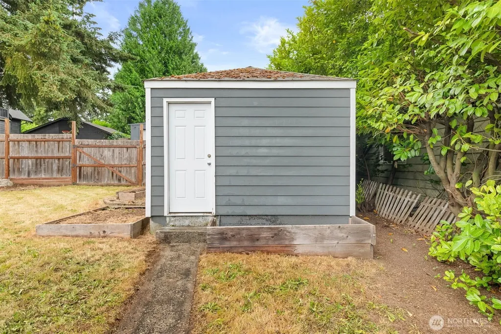 1510 N Tyler Street Tacoma WA 98406