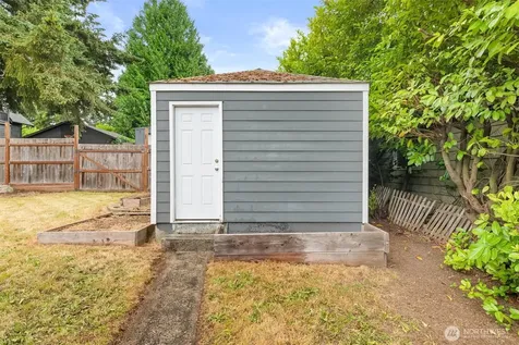 1510 N Tyler Street Tacoma WA 98406