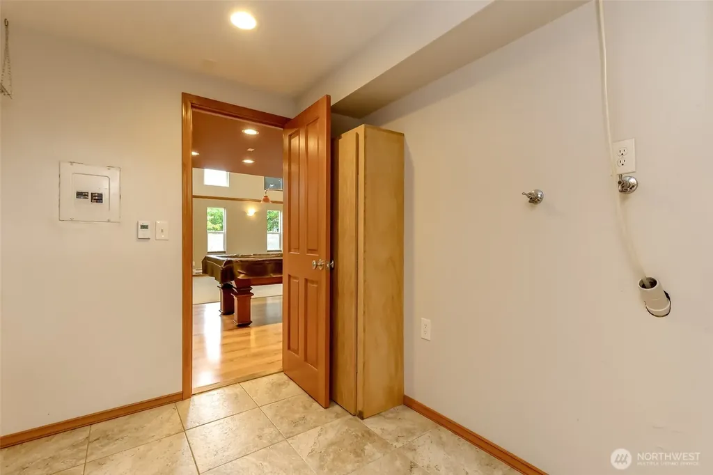4992 31st Street NE Tacoma WA 98422
