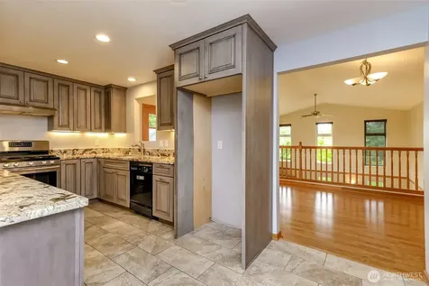 4992 31st Street NE Tacoma WA 98422