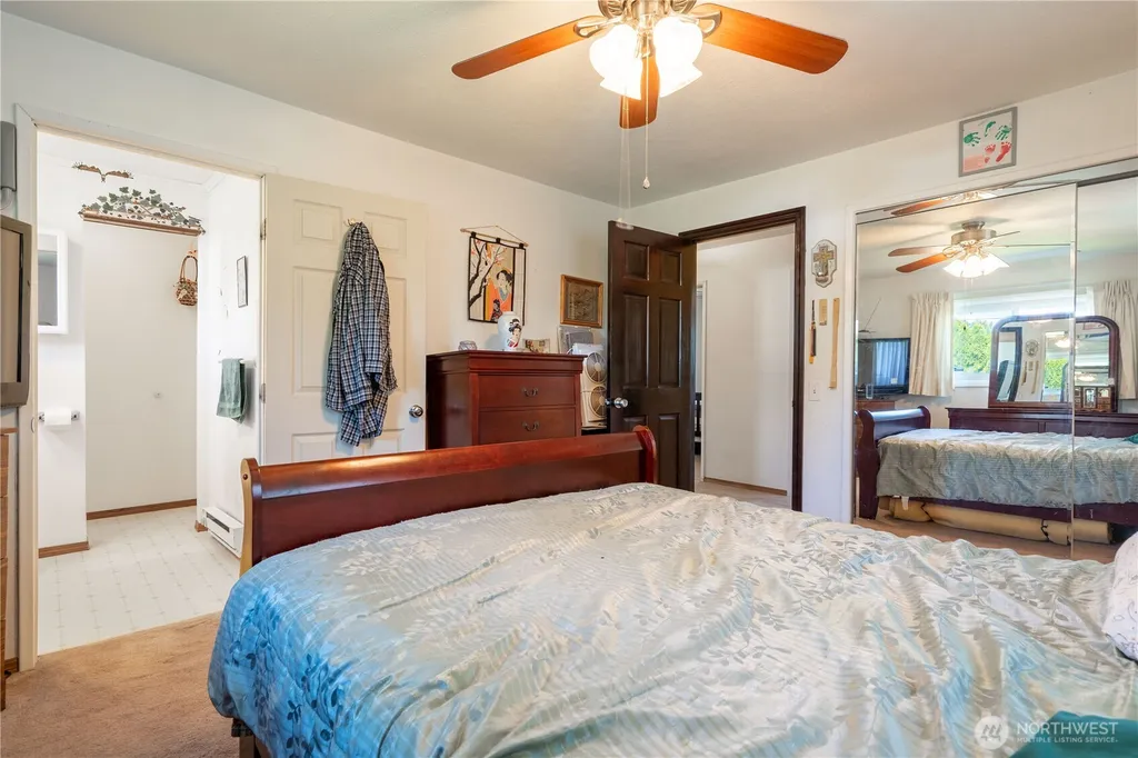 456 E Street Blaine WA 98230