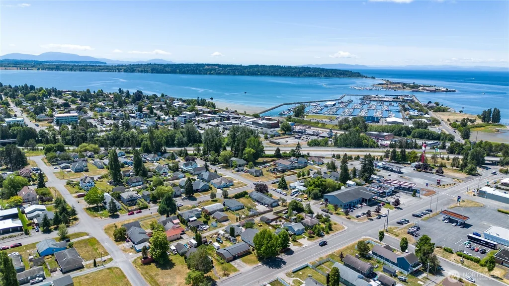 456 E Street Blaine WA 98230