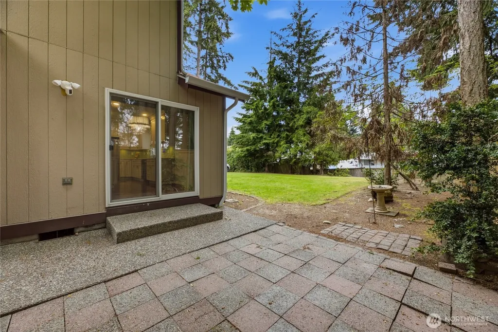 8208 Locust Avenue E Bonney Lake WA 98391