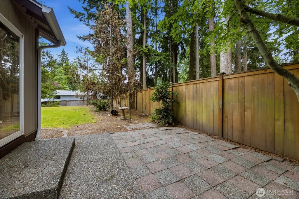 8208 Locust Avenue E Bonney Lake WA 98391