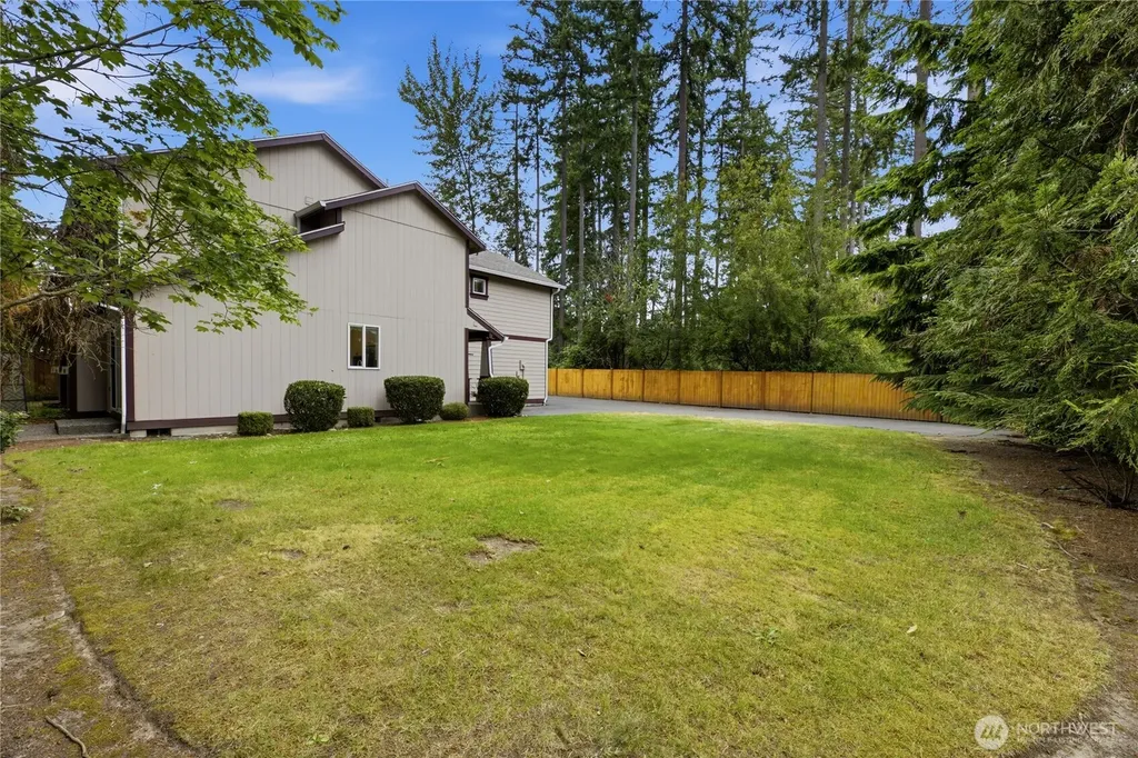8208 Locust Avenue E Bonney Lake WA 98391