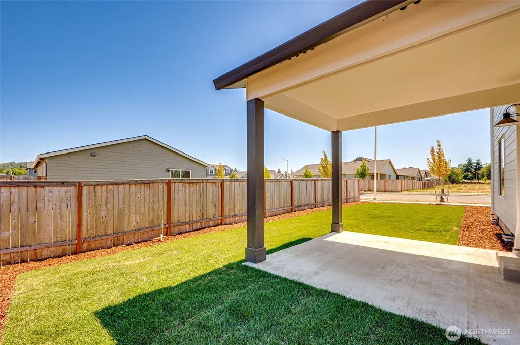 2002 Henderson Way Longview WA 98632