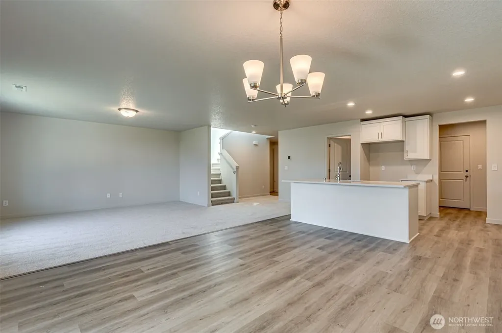 2002 Henderson Way Longview WA 98632