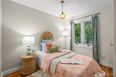 3924 S Pilgrim Street Seattle WA 98118