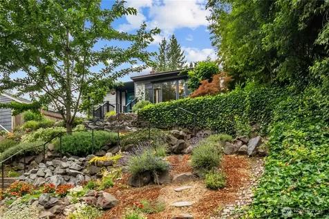 3924 S Pilgrim Street Seattle WA 98118
