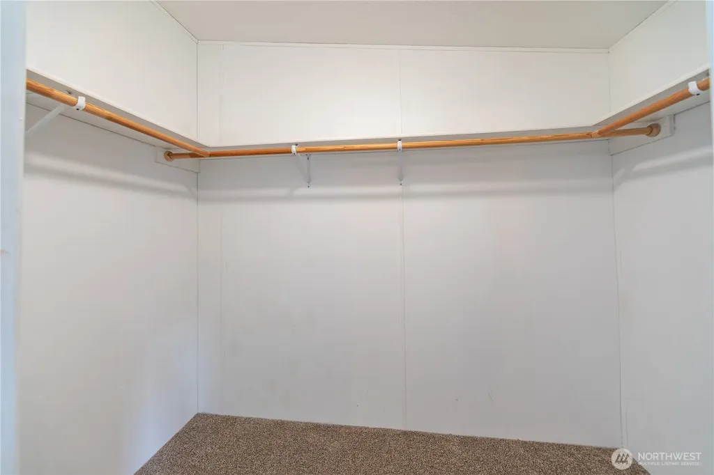 600 NE Saturn Lane Bremerton WA 98311