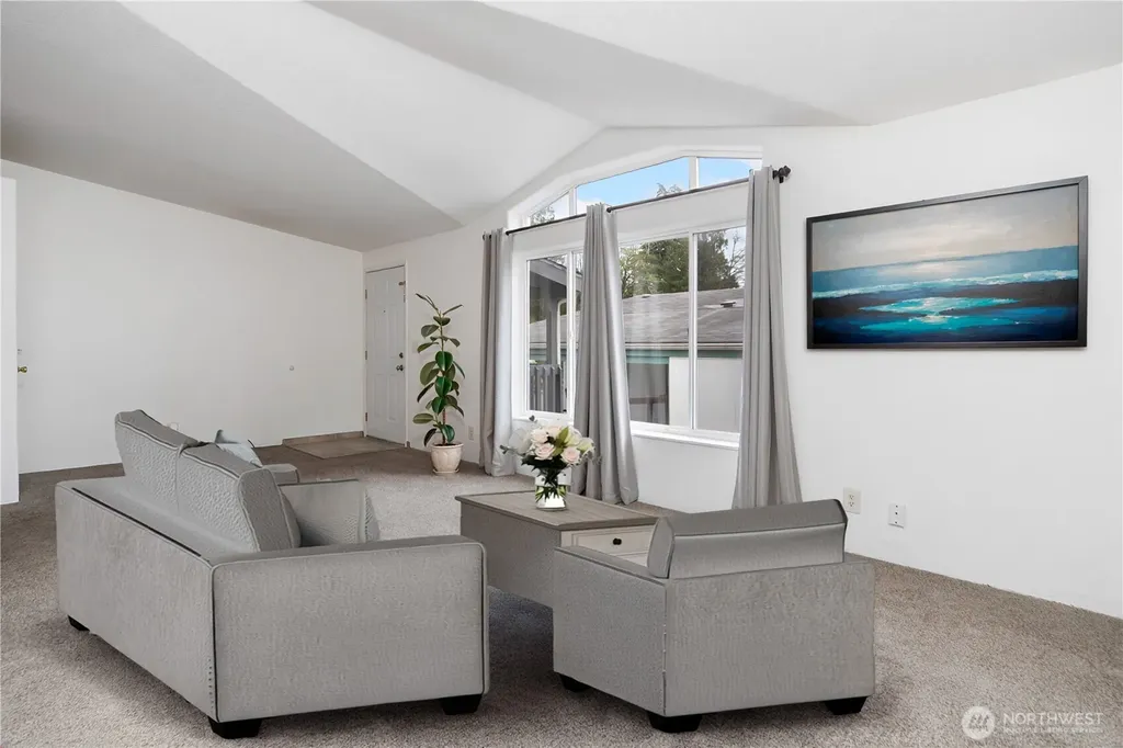 600 NE Saturn Lane Bremerton WA 98311