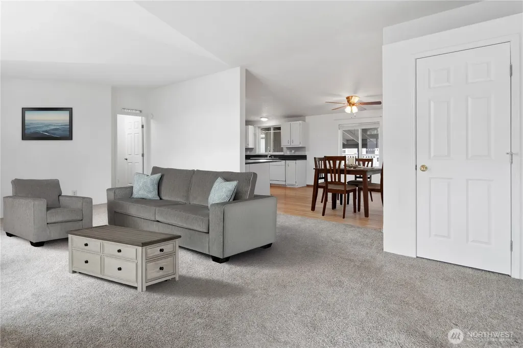 600 NE Saturn Lane Bremerton WA 98311