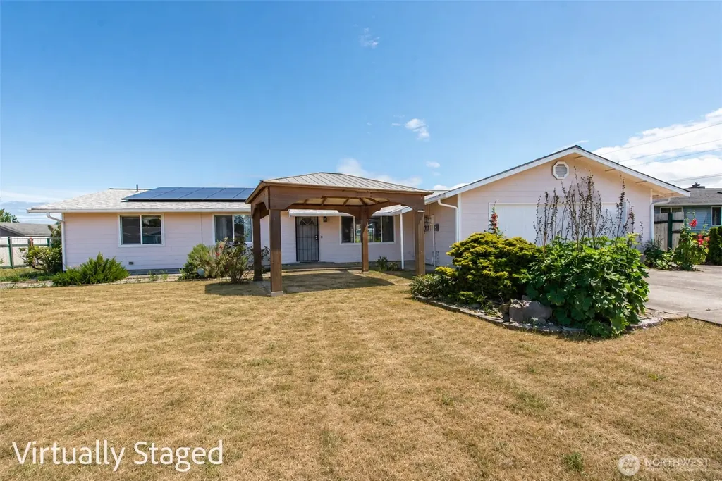 20 Elizabeth Lane Sequim WA 98382
