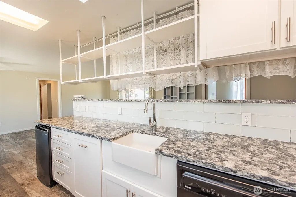 20 Elizabeth Lane Sequim WA 98382